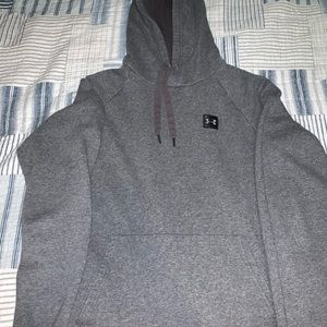Under Armour Hoodie (pullover)